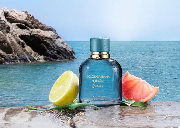 بهترین عطرهای خنک زنانه