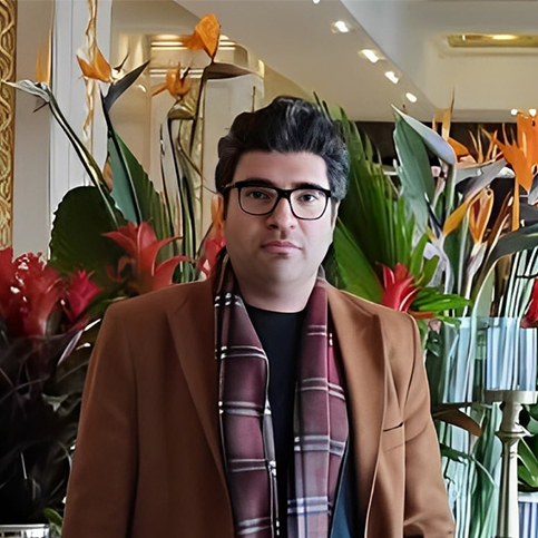 دکتر محمد حاتمی کاشت مو در غرب تهران