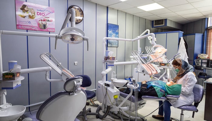 درمانگاه دندانپزشکی شبانهروزی شمیران نو بهترین مراکز دندانپزشکی شبانه روزی در زعفرانیه تهران